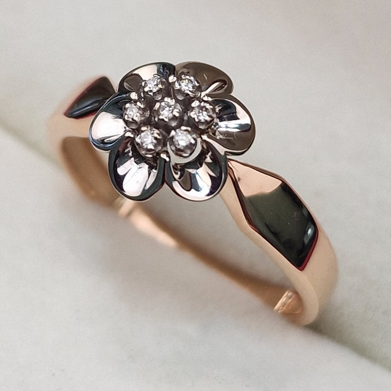 Кольцо Deimantas 103375465 17р 2,61гр 0,036ct. купить,NaN