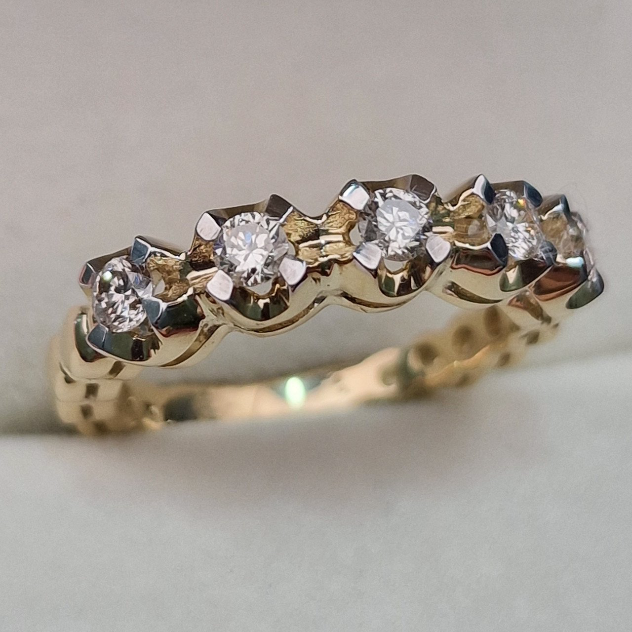 Кольцо Deimantas 104732231 16р 3,84гр 0,26ct. купить,NaN