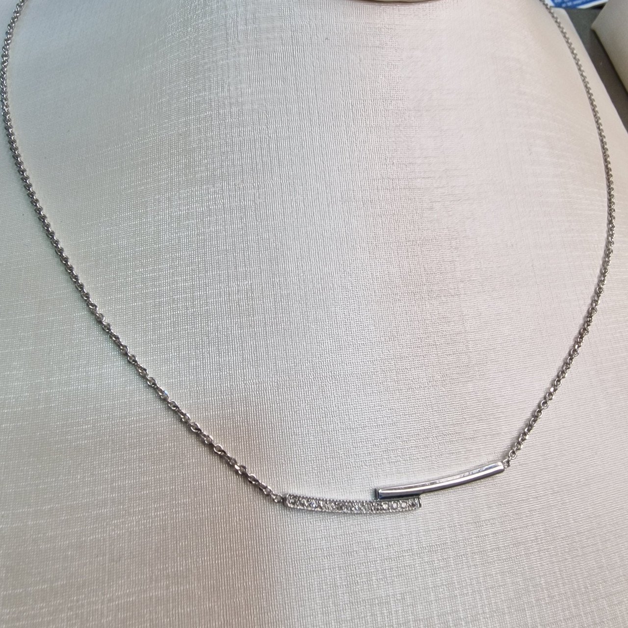 Колье Deimantas 103383263 45см 3,03гр 0,06ct. купить,NaN