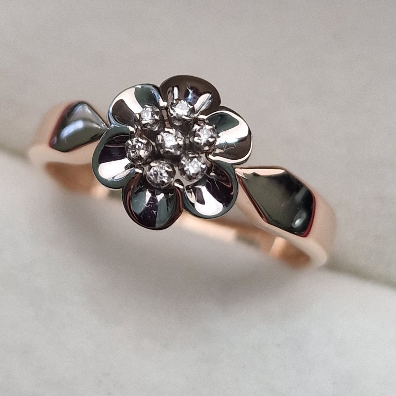 Кольцо Deimantas 103375465 17р 2,61гр 0,036ct. купить,NaN