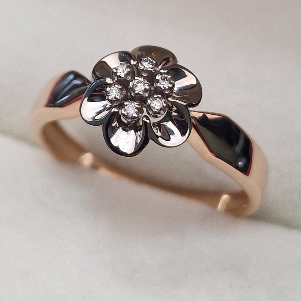 Кольцо Deimantas 103375465 17р 2,61гр 0,036ct. купить,NaN
