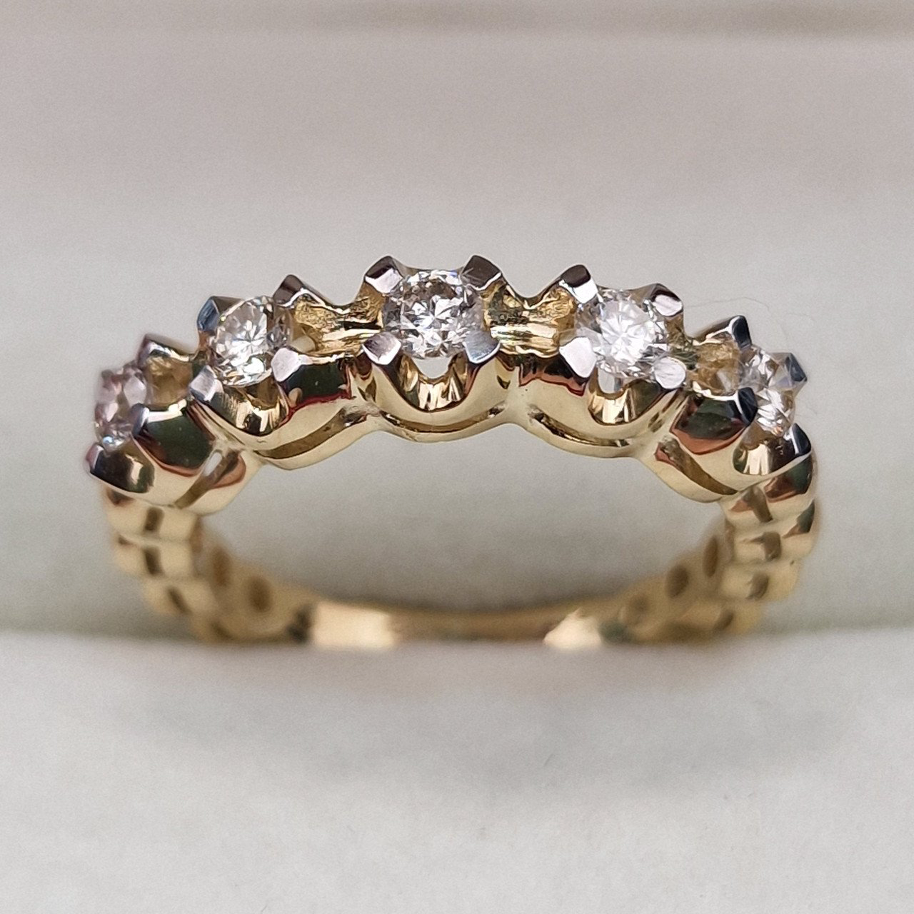 Кольцо Deimantas 104732231 16р 3,84гр 0,26ct. купить,NaN
