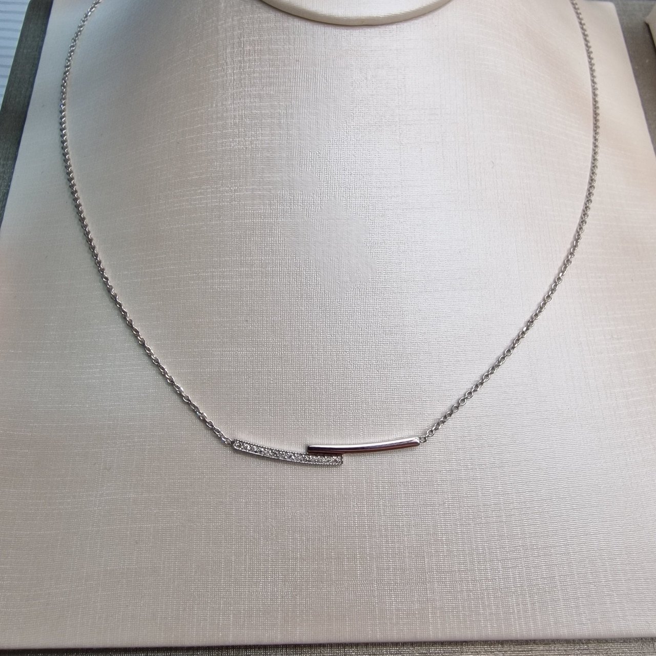 Колье Deimantas 103383263 45см 3,03гр 0,06ct. купить,NaN