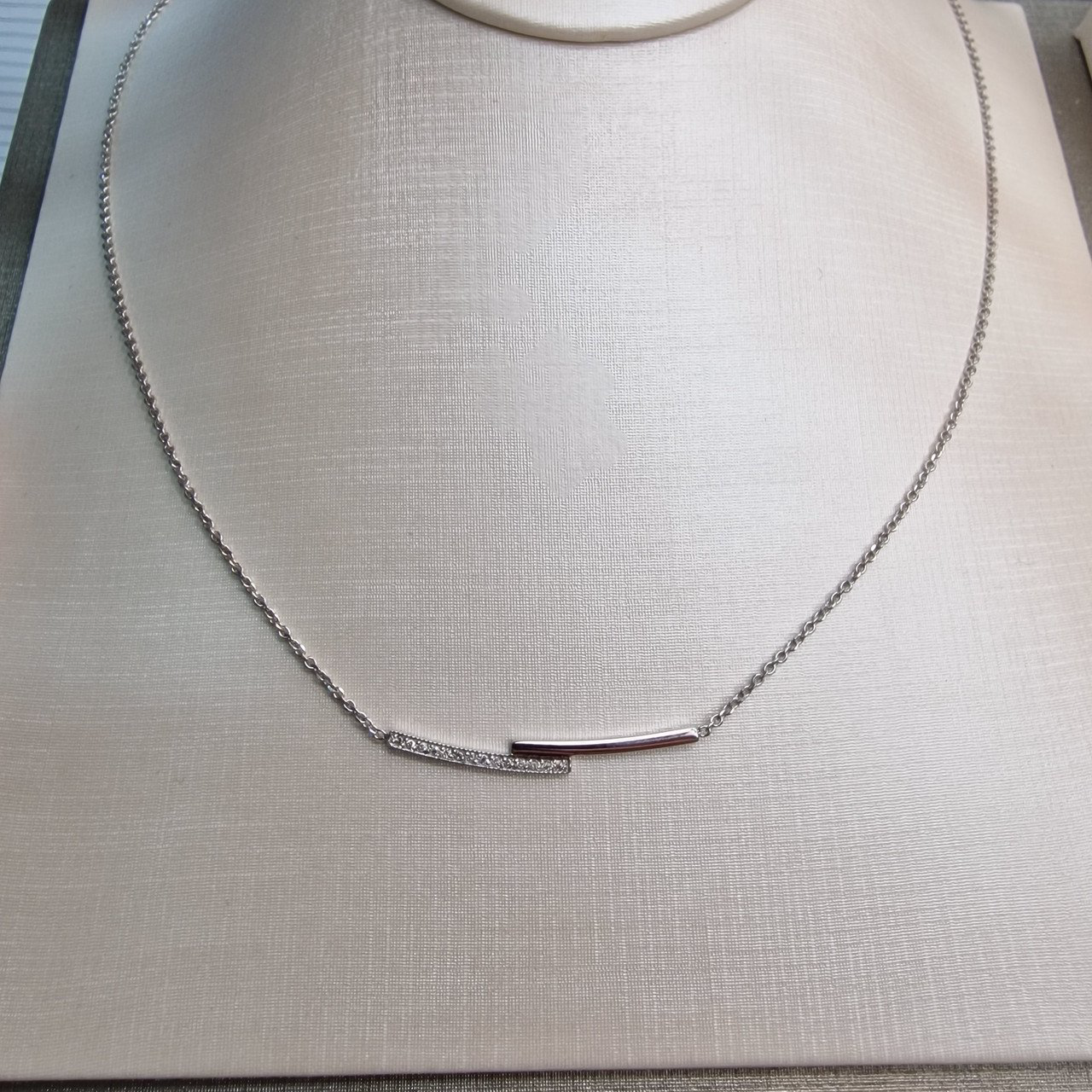 Колье Deimantas 103383263 45см 3,03гр 0,06ct. купить,NaN