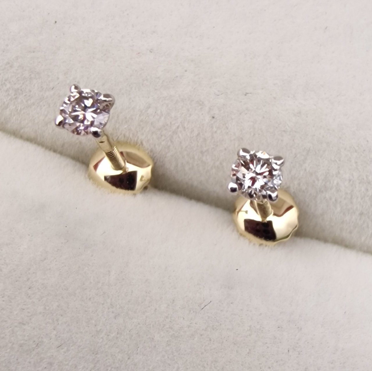 Серьги Deimantas 103383884 1,09гр 0,19ct. купить,NaN