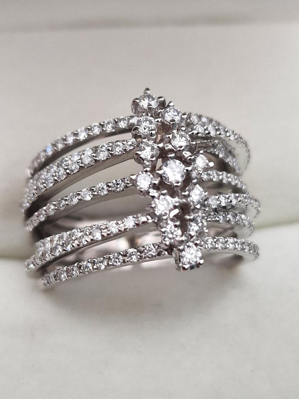 Кольцо Deimantas 105021801 18р 9,62гр 1,03ct. купить,NaN