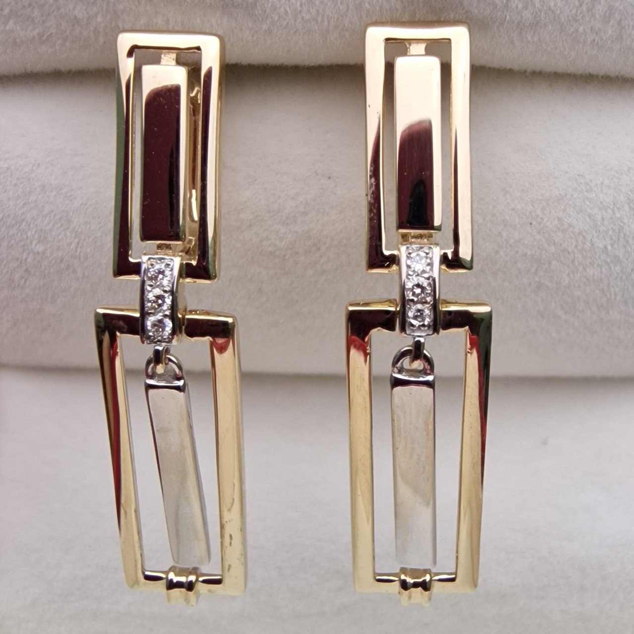 Серьги Deimantas 103383937 4,57гр 0,06ct. купить,NaN