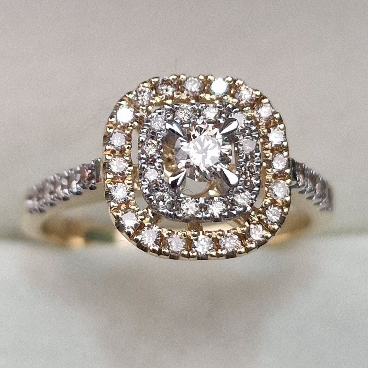 Кольцо Deimantas 104732310 17,5р 3,53гр 0,513ct. купить,NaN