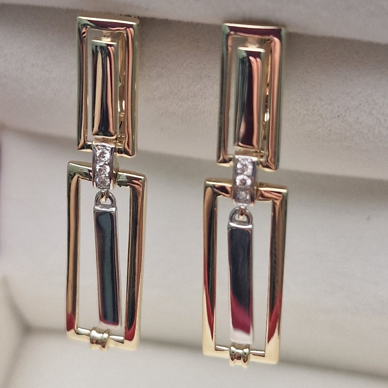 Серьги Deimantas 103383937 4,57гр 0,06ct. купить,NaN