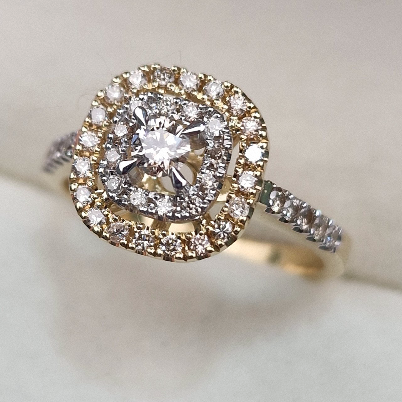 Кольцо Deimantas 104732310 17,5р 3,53гр 0,513ct. купить,NaN