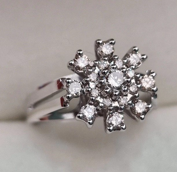 Комплект Deimantas 104829037 0,461ct 0,922ct. купить,NaN