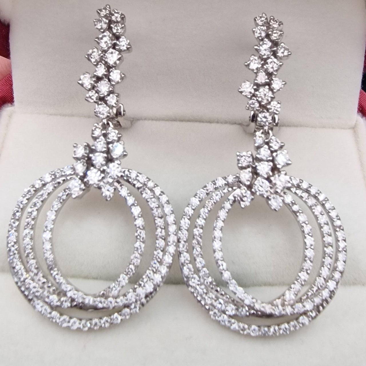 Серьги Deimantas 105023672 12,85гр 2,7ct. купить,NaN