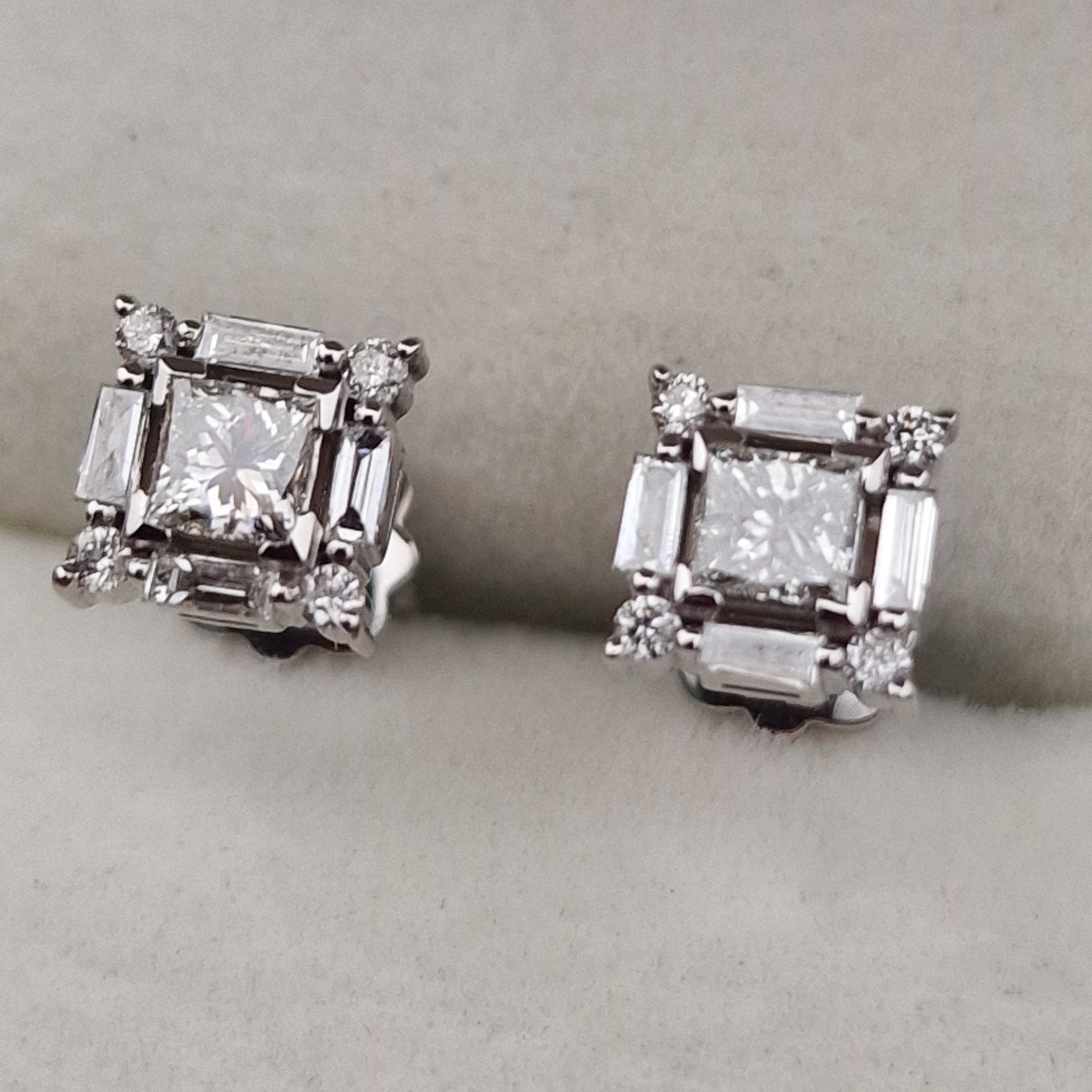 Серьги Deimantas 105031592 2,06гр 0,70ct. купить,NaN
