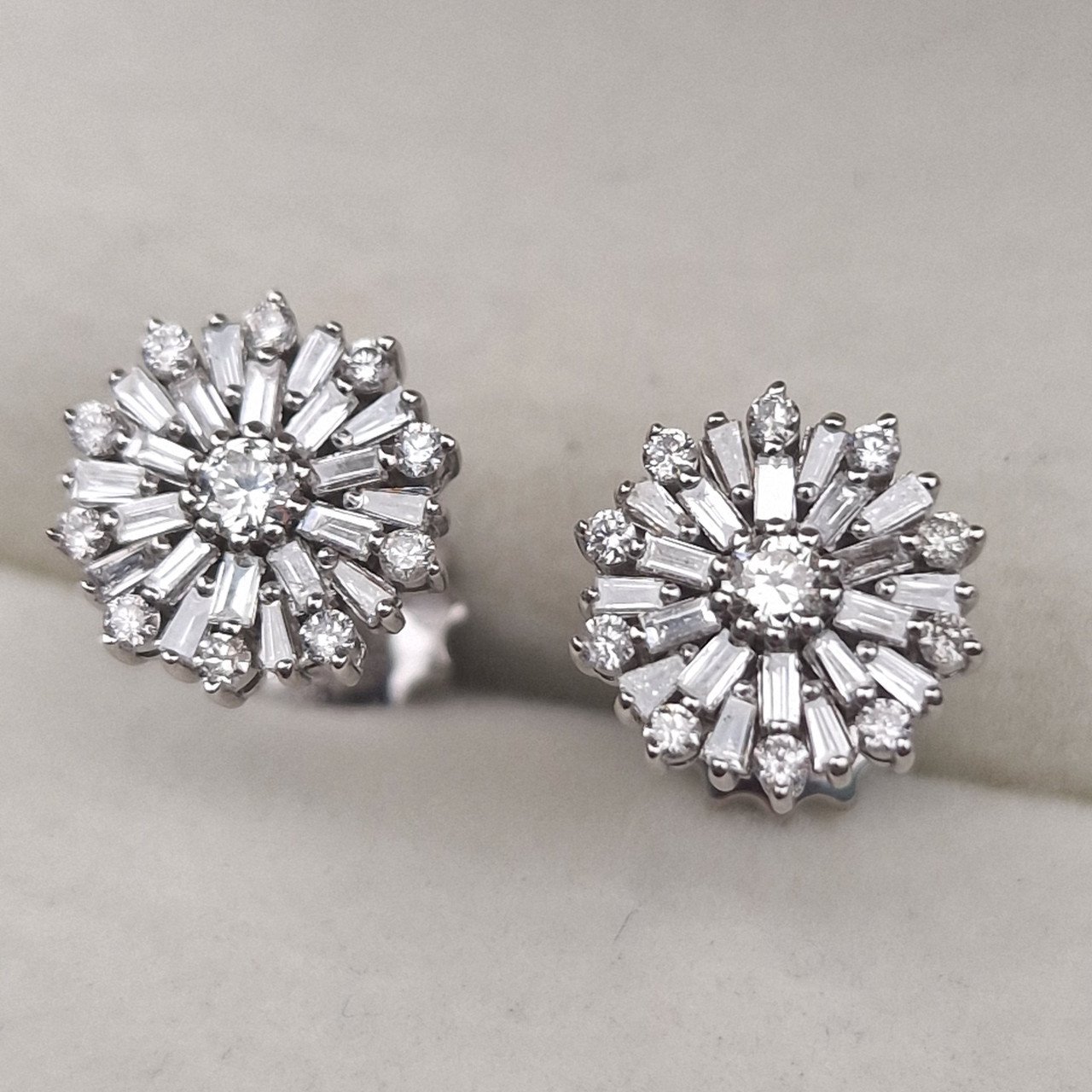 Серьги Deimantas 105031603 3,64гр 0,58ct. купить,NaN