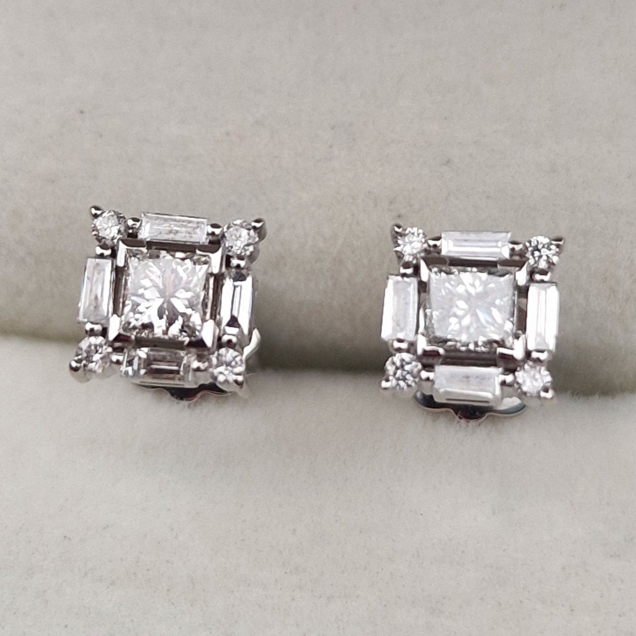 Серьги Deimantas 105031592 2,06гр 0,70ct. купить,NaN