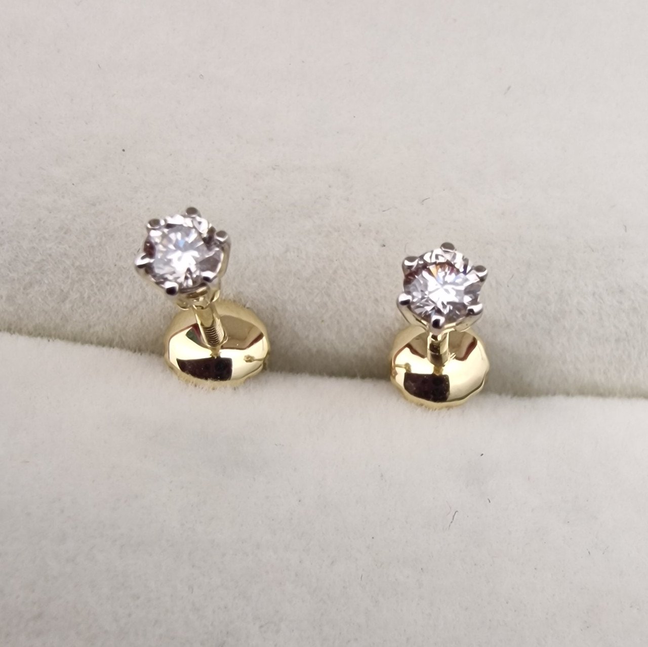 Серьги Deimantas 103384052 0,92гр 0,19ct. купить,NaN