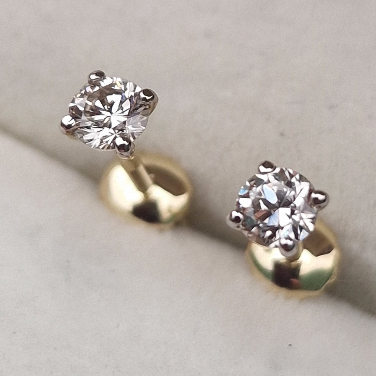 Серьги Deimantas 103384067 0,86гр 0,38ct. купить,NaN