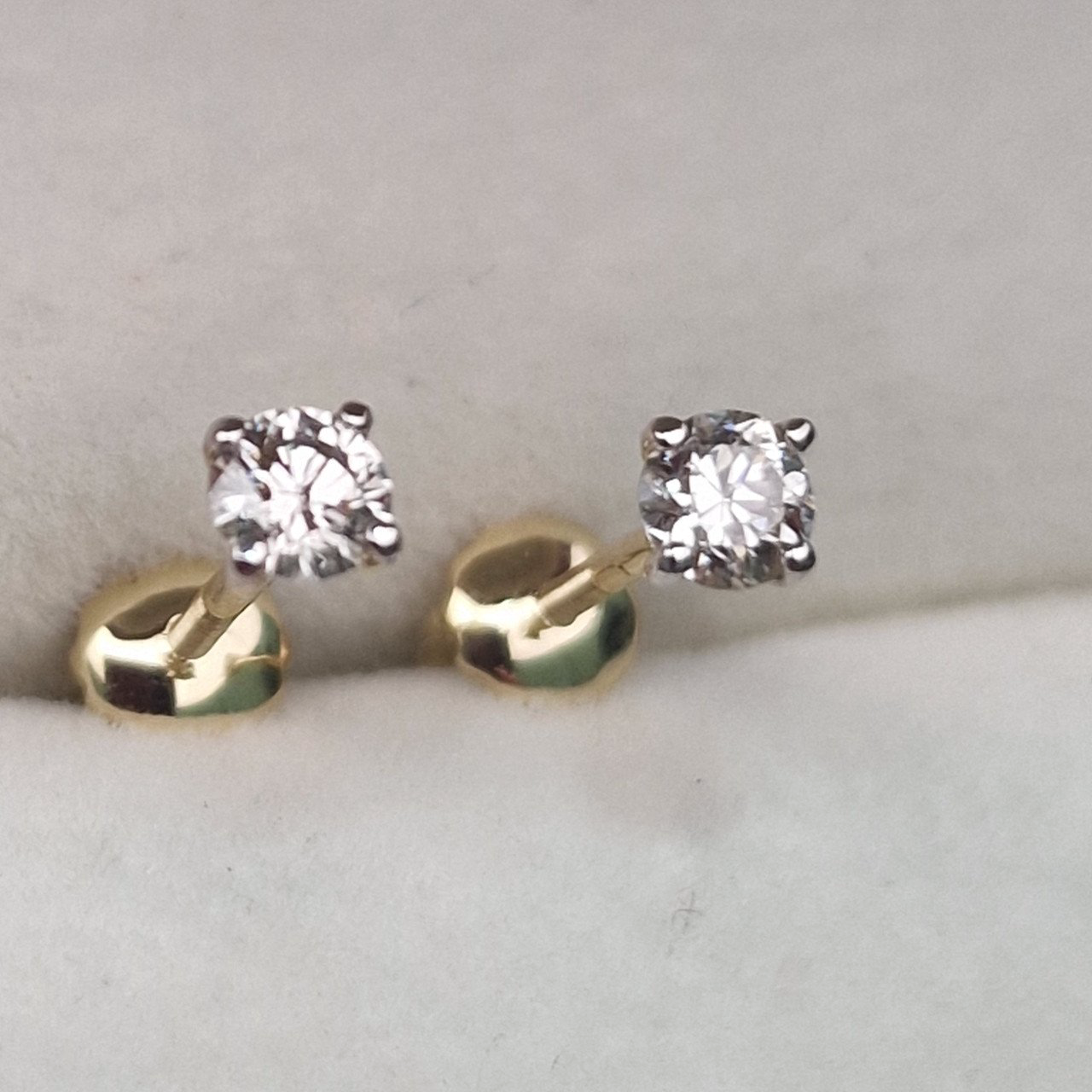 Серьги Deimantas 103384067 0,86гр 0,38ct. купить,NaN