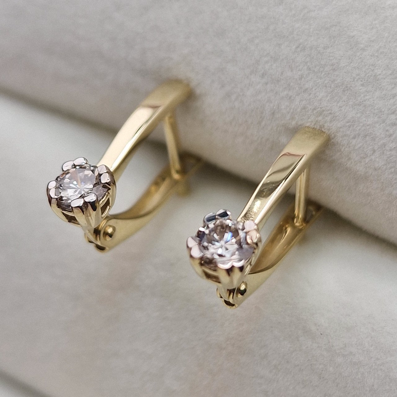 Серьги Deimantas 103384120 2,39гр 0,50ct. купить,NaN