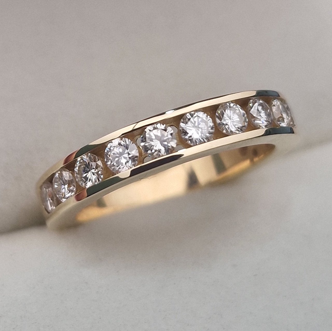 Кольцо Deimantas 104832528 17р 4,46гр 0,90ct. купить,NaN