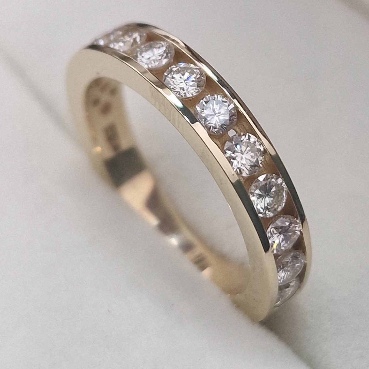 Кольцо Deimantas 104832528 17р 4,46гр 0,90ct. купить,NaN