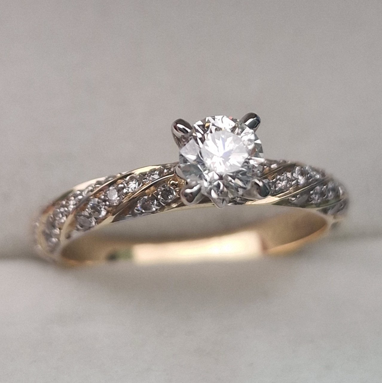 Кольцо Deimantas 104832591 17р 2,9гр 0,79ct. купить,NaN