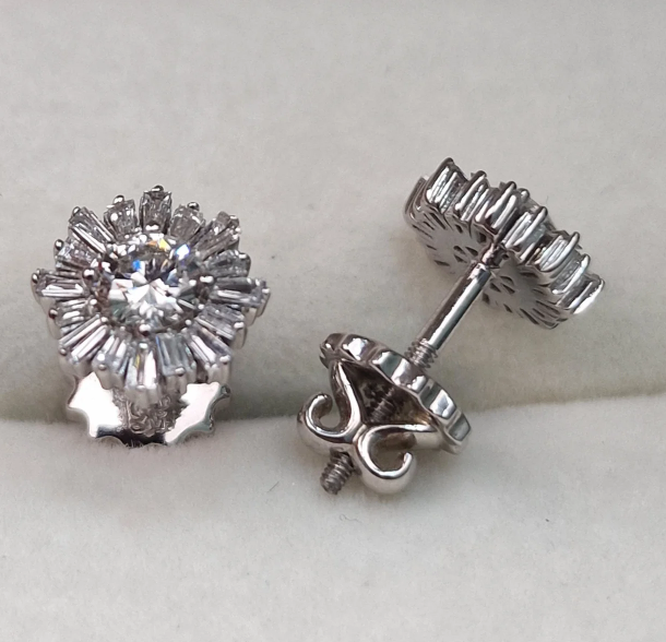 Комплект Deimantas 105061406 0,97ct 0,91ct. купить,NaN