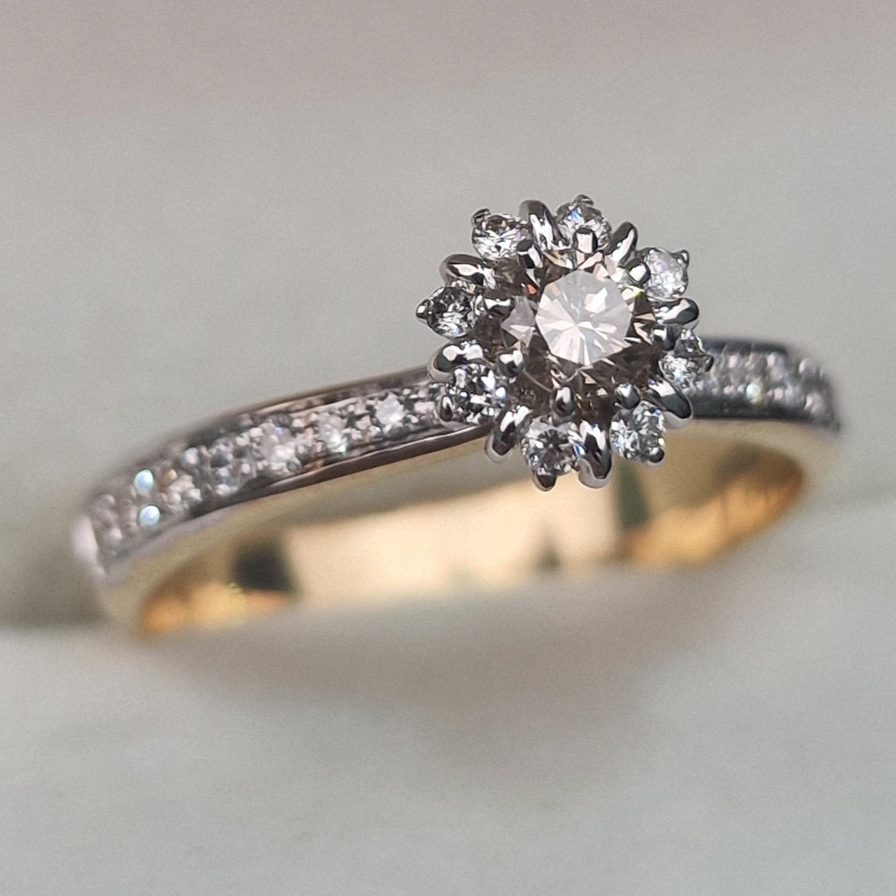 Кольцо Deimantas 104832593 17,5р 3,07гр 0,42ct. купить,NaN