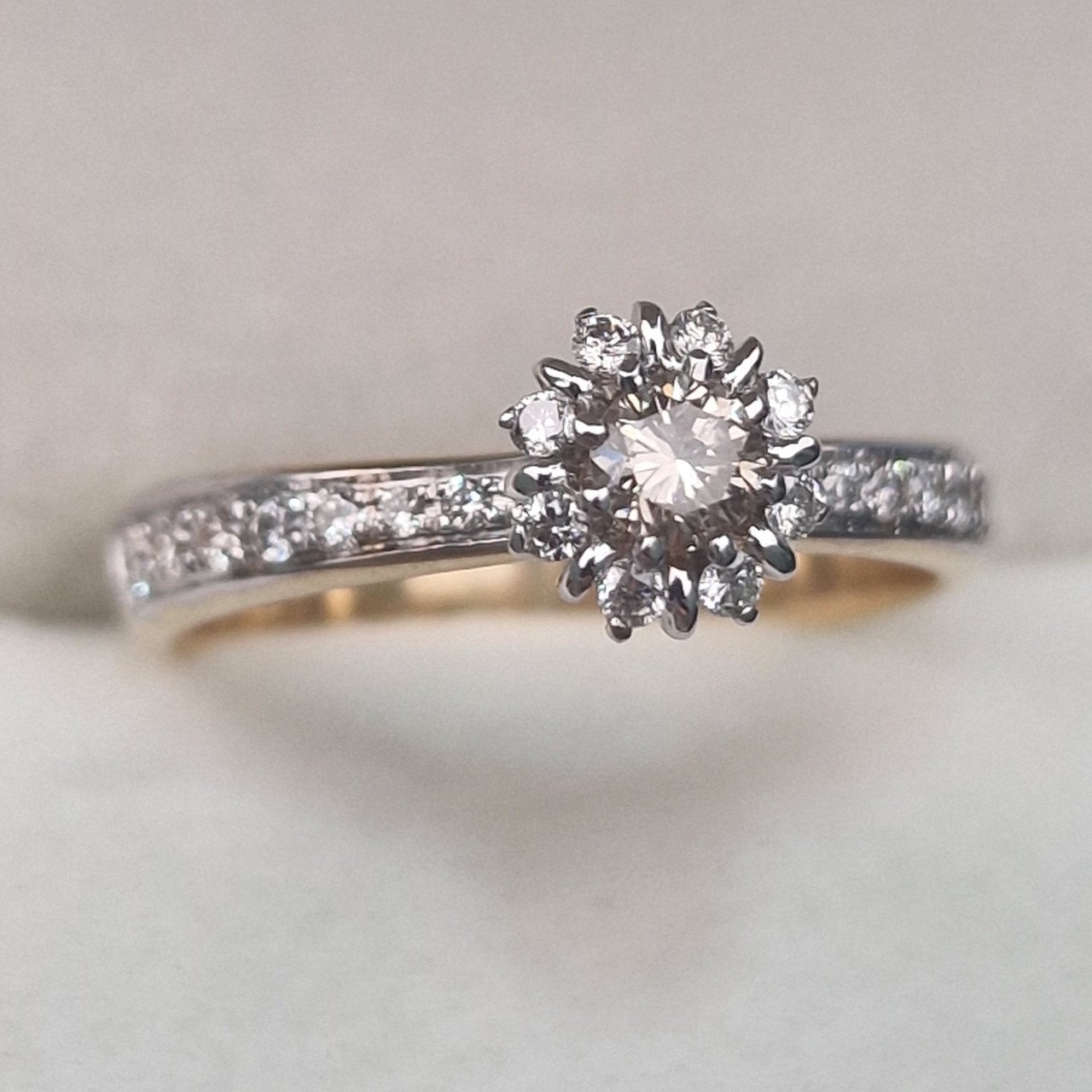 Кольцо Deimantas 104832593 17,5р 3,07гр 0,42ct. купить,NaN