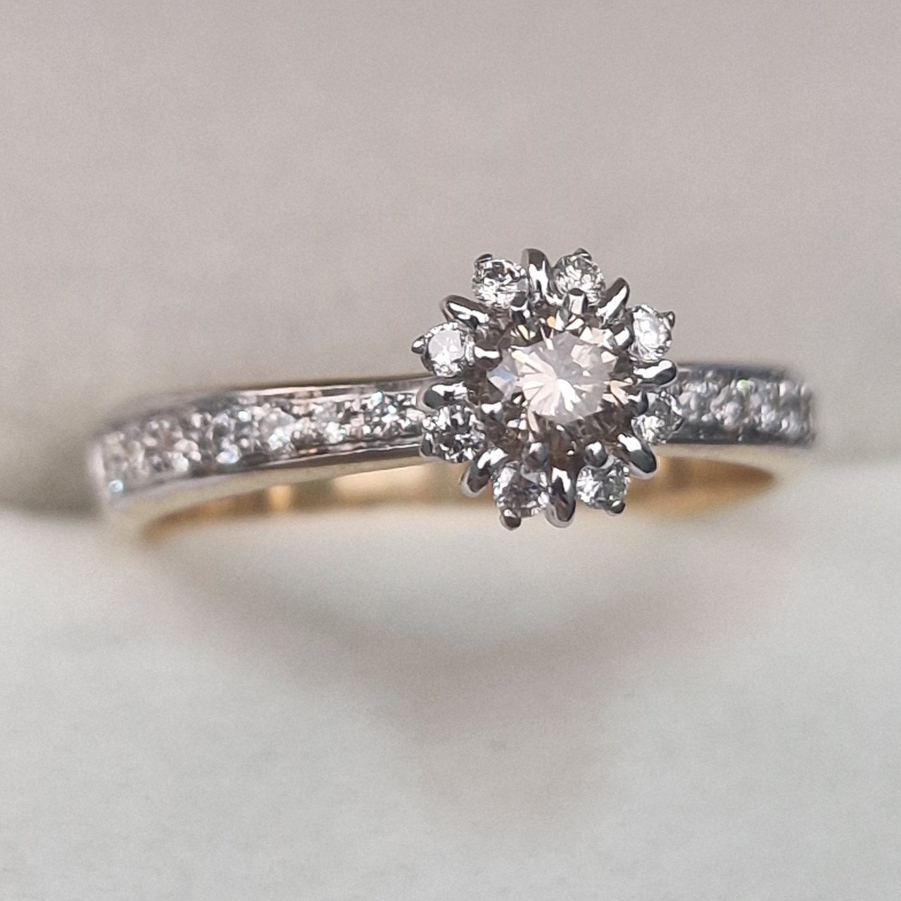 Кольцо Deimantas 104832593 17,5р 3,07гр 0,42ct. купить,NaN