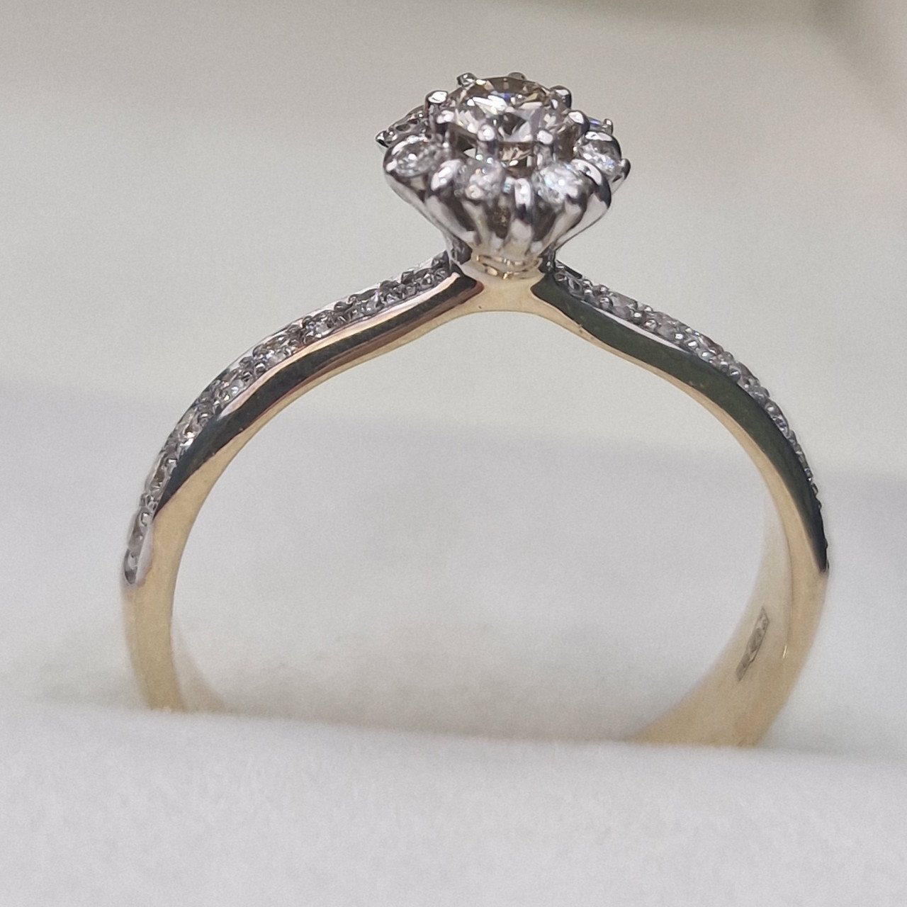 Кольцо Deimantas 104832593 17,5р 3,07гр 0,42ct. купить,NaN