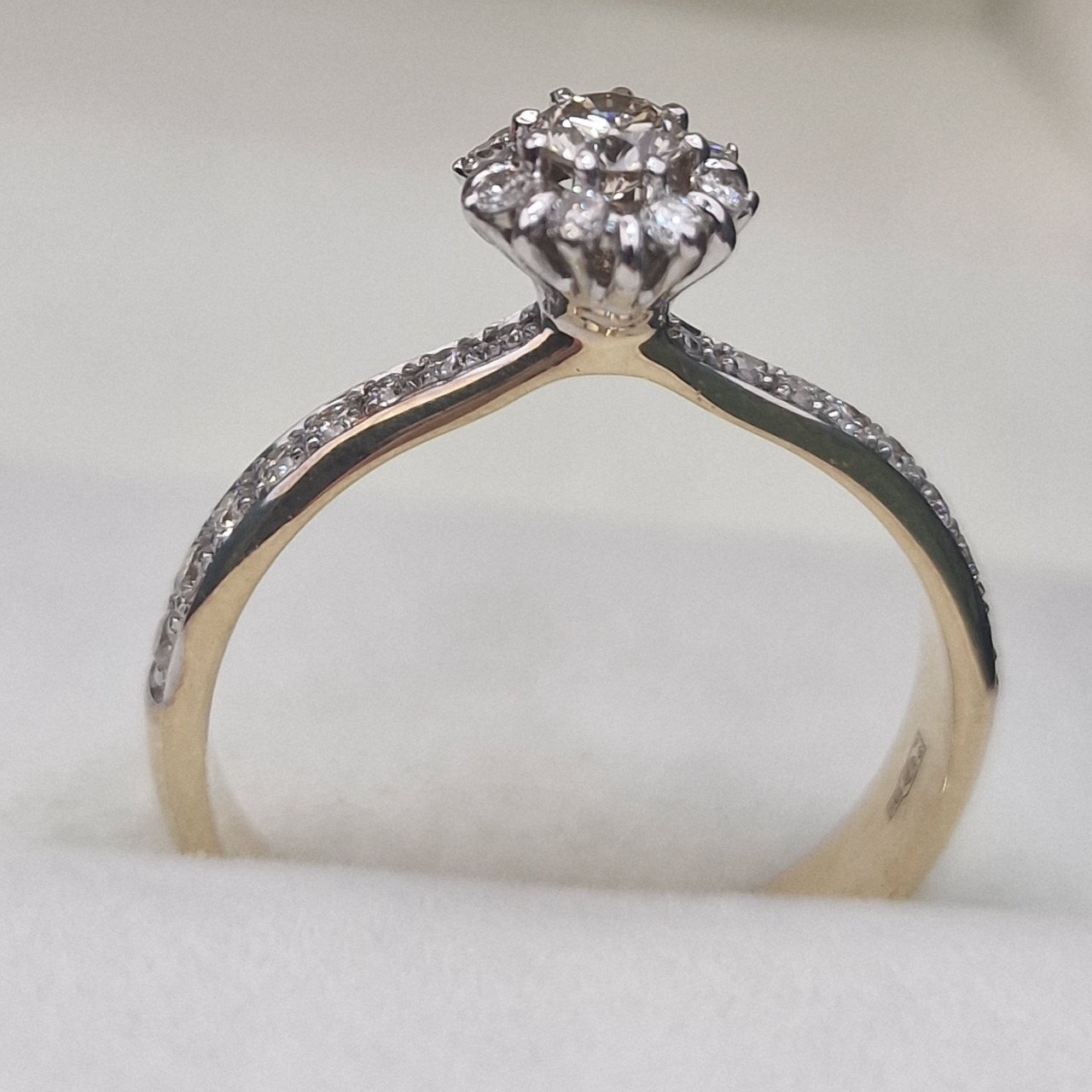 Кольцо Deimantas 104832593 17,5р 3,07гр 0,42ct. купить,NaN