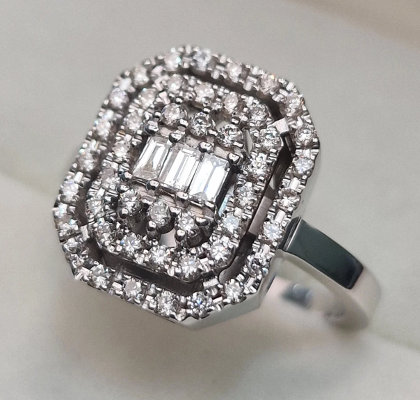 Комплект Deimantas 105061555 0,50ct 0,58ct. купить,NaN