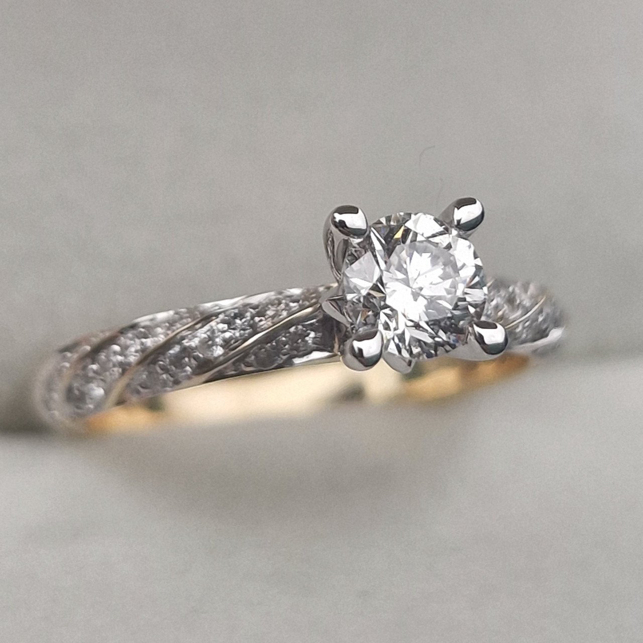 Кольцо Deimantas 104832671 17р 3,05гр 0,83ct. купить,NaN