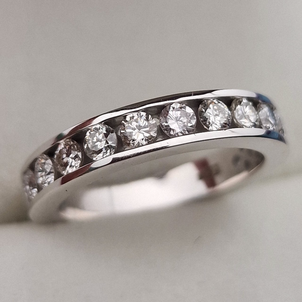 Кольцо Deimantas 103593219 16р 4,43гр 0,90ct. купить,NaN