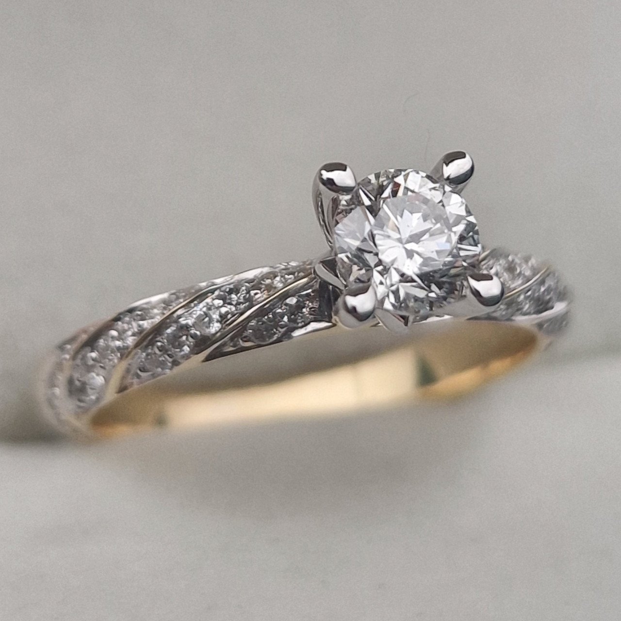 Кольцо Deimantas 104832671 17р 3,05гр 0,83ct. купить,NaN