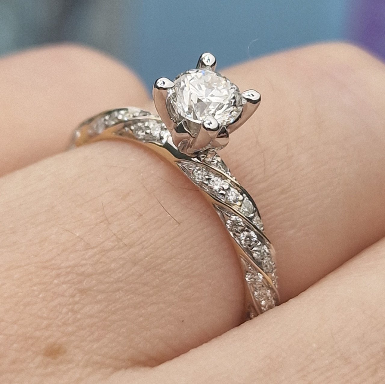 Кольцо Deimantas 104832671 17р 3,05гр 0,83ct. купить,NaN