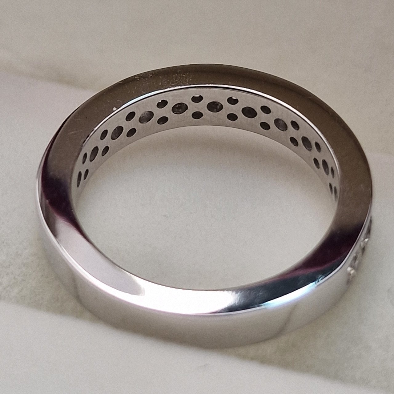 Кольцо Deimantas 103593219 16р 4,43гр 0,90ct. купить,NaN