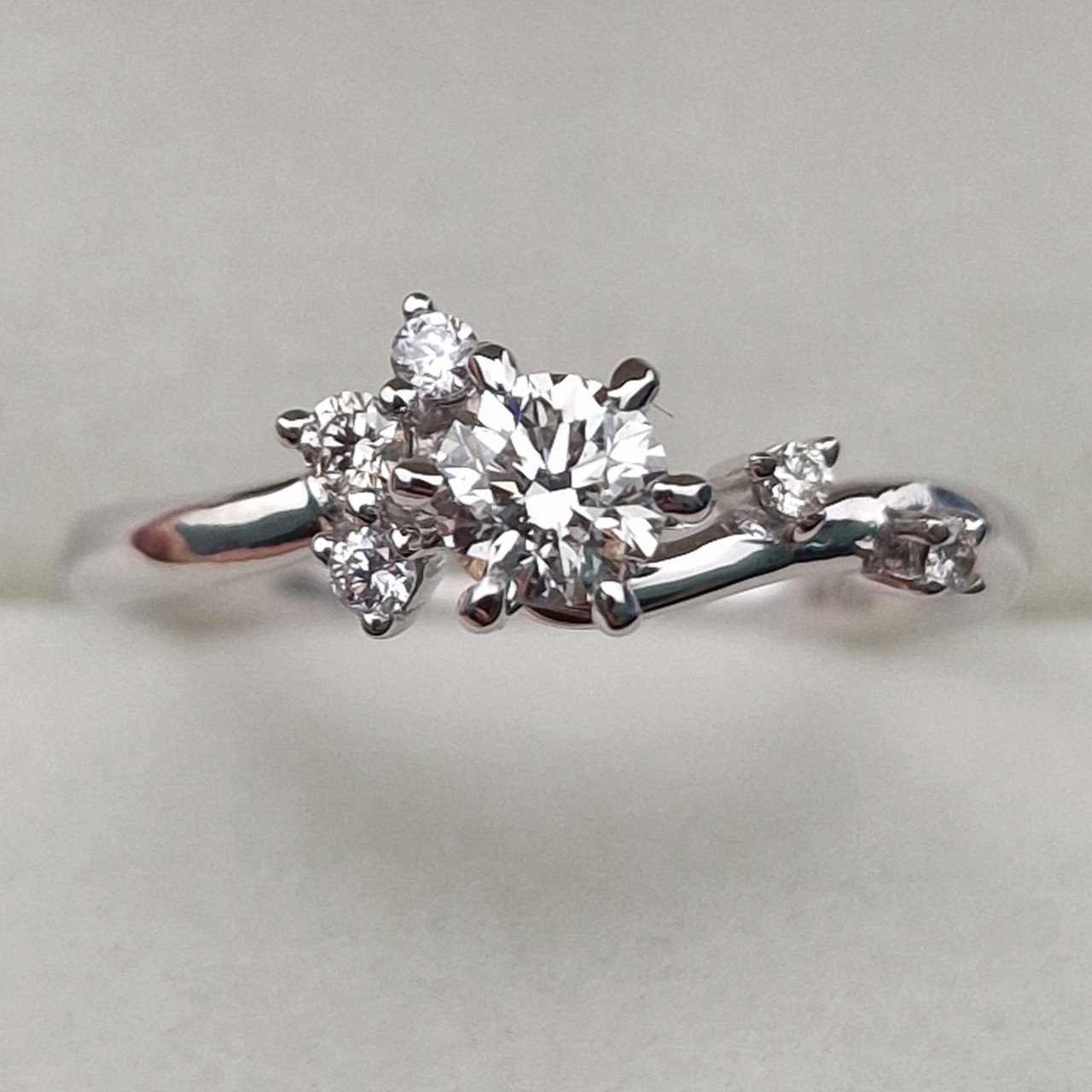 Кольцо Deimantas 103593258 16,5р 2,87гр 0,40ct. купить,NaN