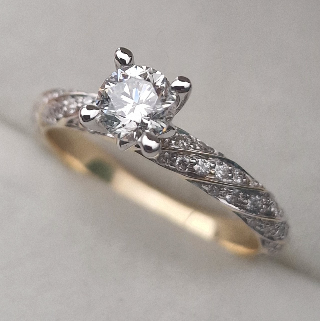 Кольцо Deimantas 104832671 17р 3,05гр 0,83ct. купить,NaN