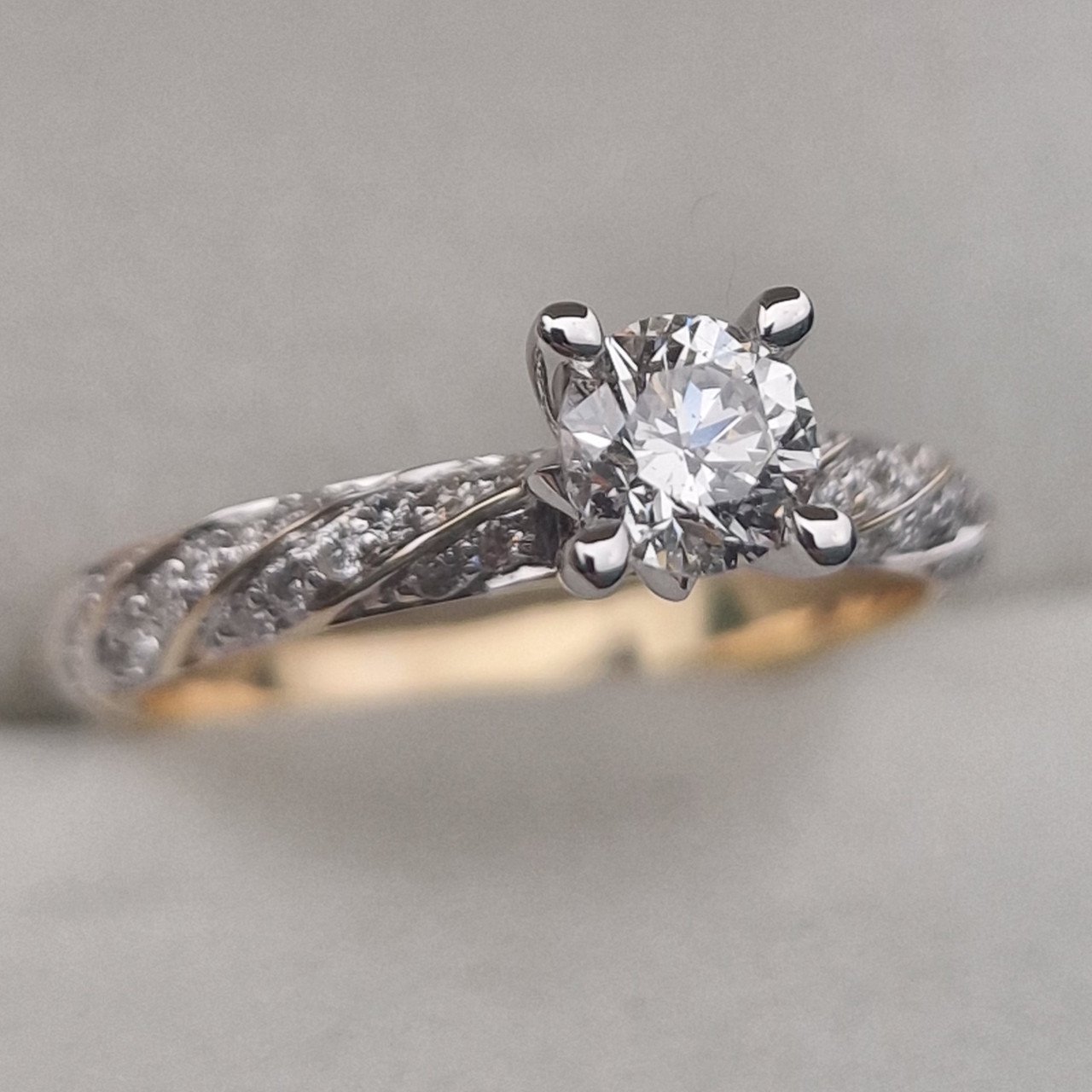 Кольцо Deimantas 104832671 17р 3,05гр 0,83ct. купить,NaN