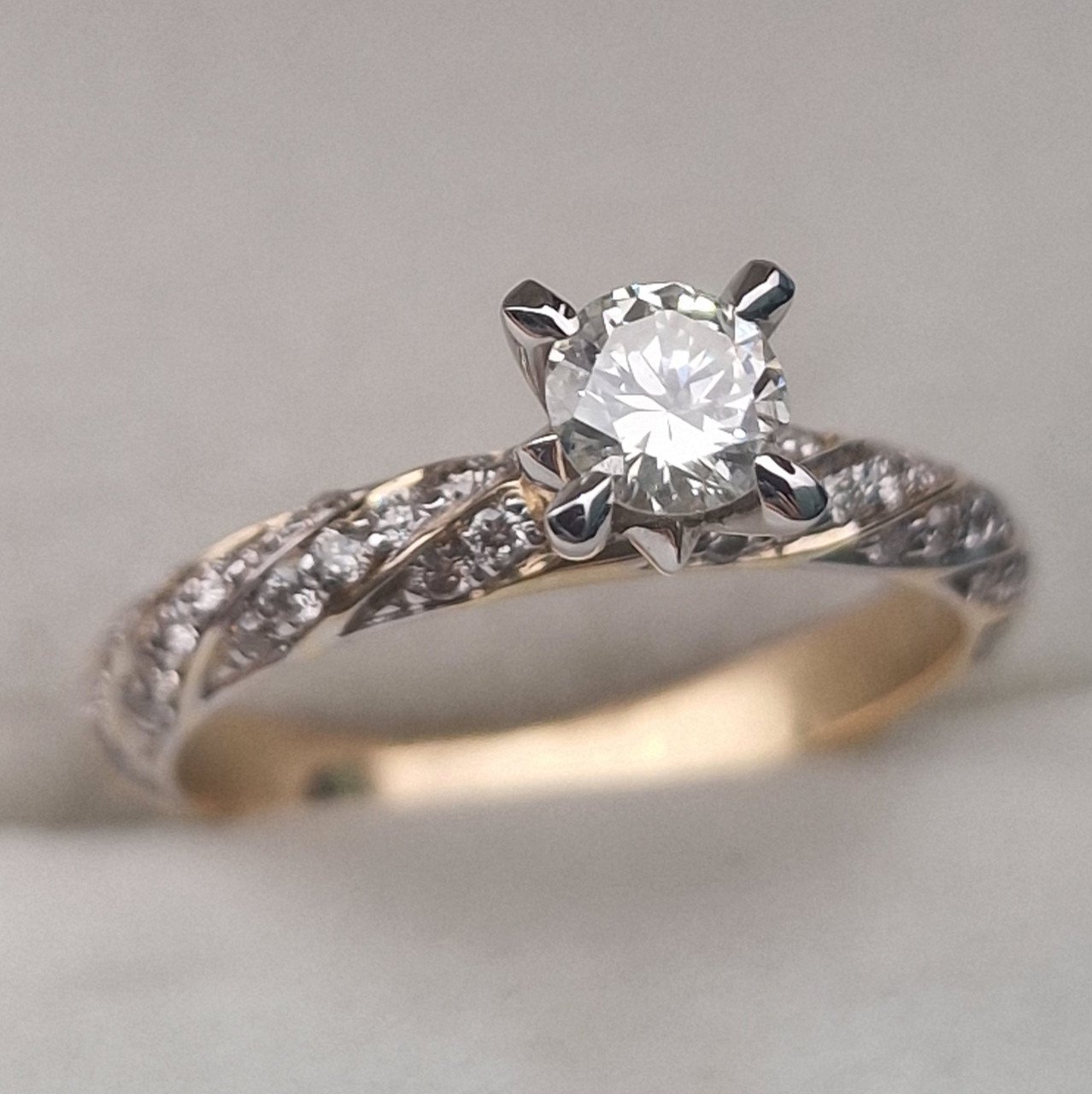 Кольцо Deimantas 104832656 16р 2,86гр 0,74ct. купить,NaN