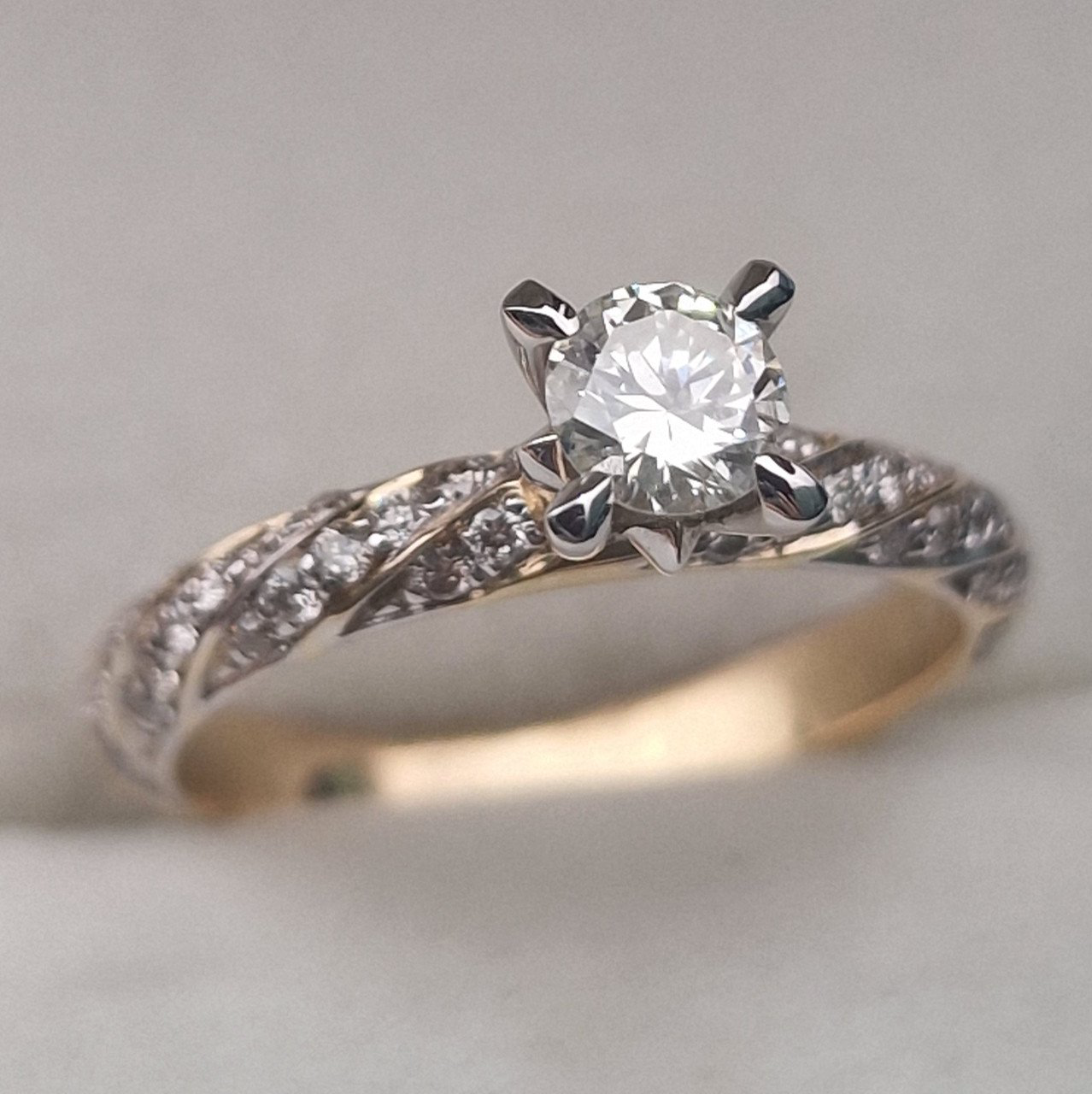 Кольцо Deimantas 104832656 16р 2,86гр 0,74ct. купить,NaN