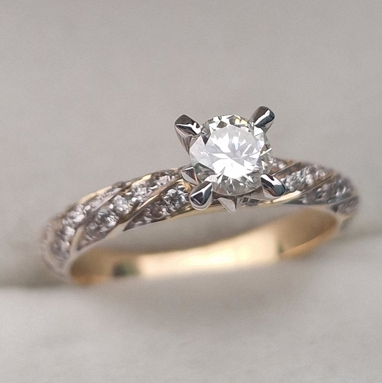 Кольцо Deimantas 104832656 16р 2,86гр 0,74ct. купить,NaN