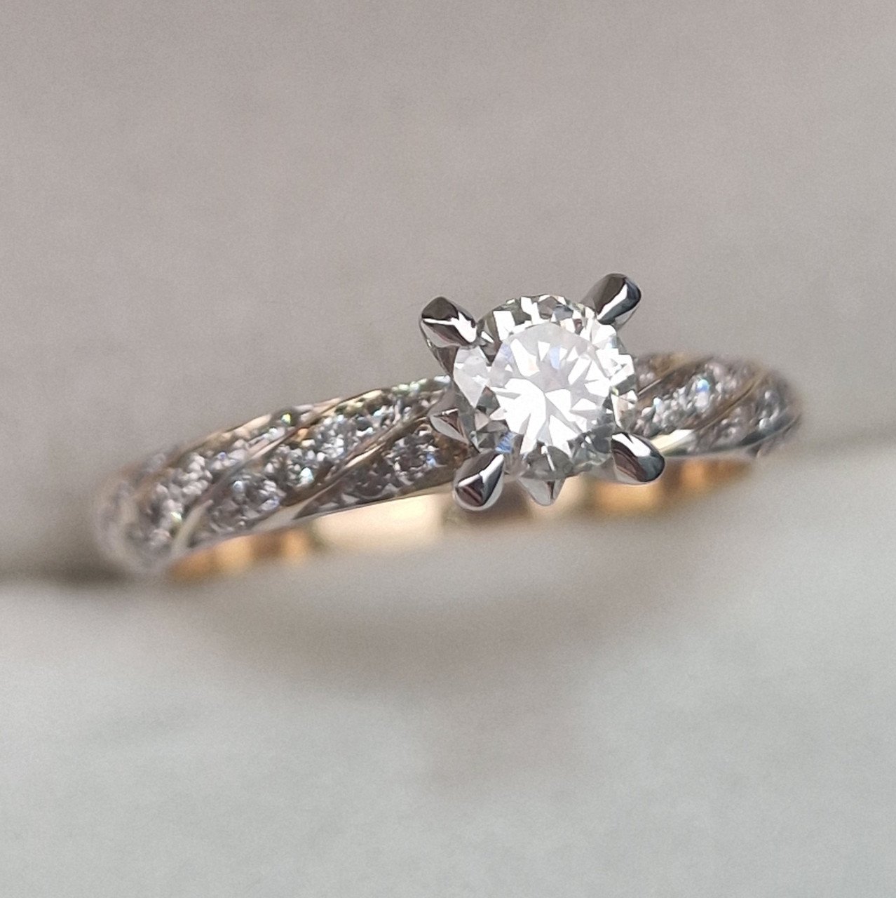 Кольцо Deimantas 104832656 16р 2,86гр 0,74ct. купить,NaN