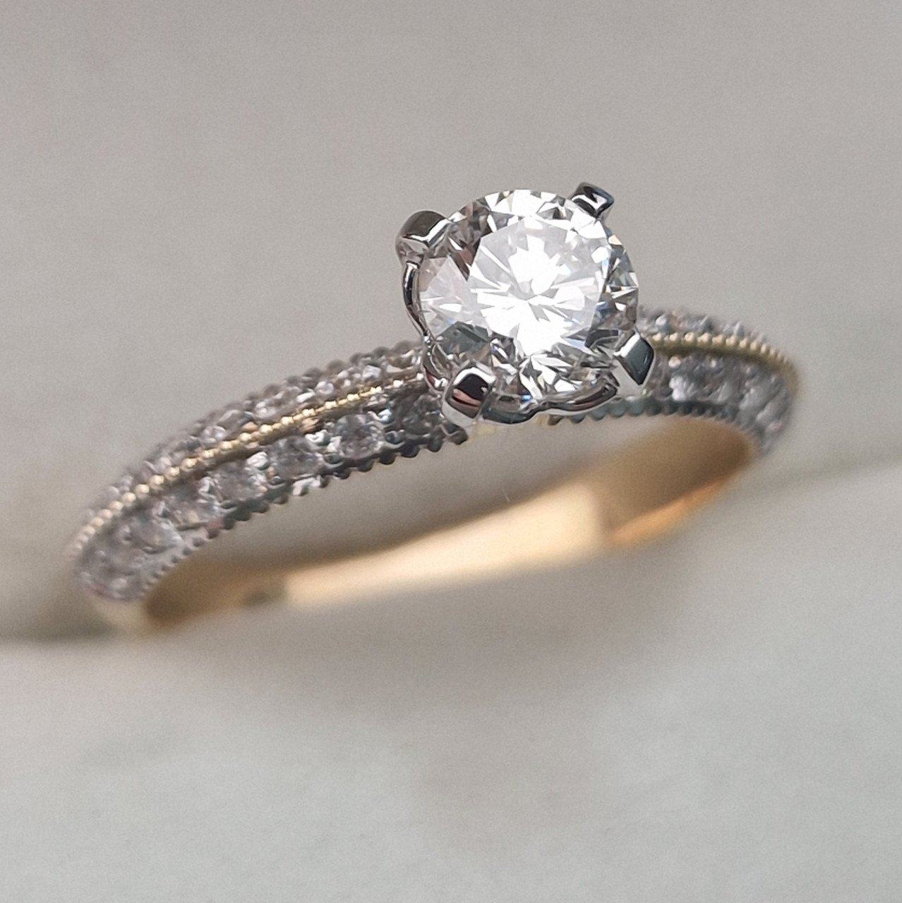 Кольцо Deimantas 104832768 17р 3,89гр 0,97ct. купить,NaN