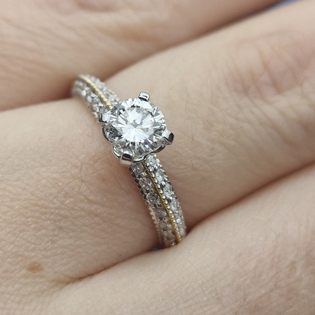 Кольцо Deimantas 104832768 17р 3,89гр 0,97ct. купить,NaN