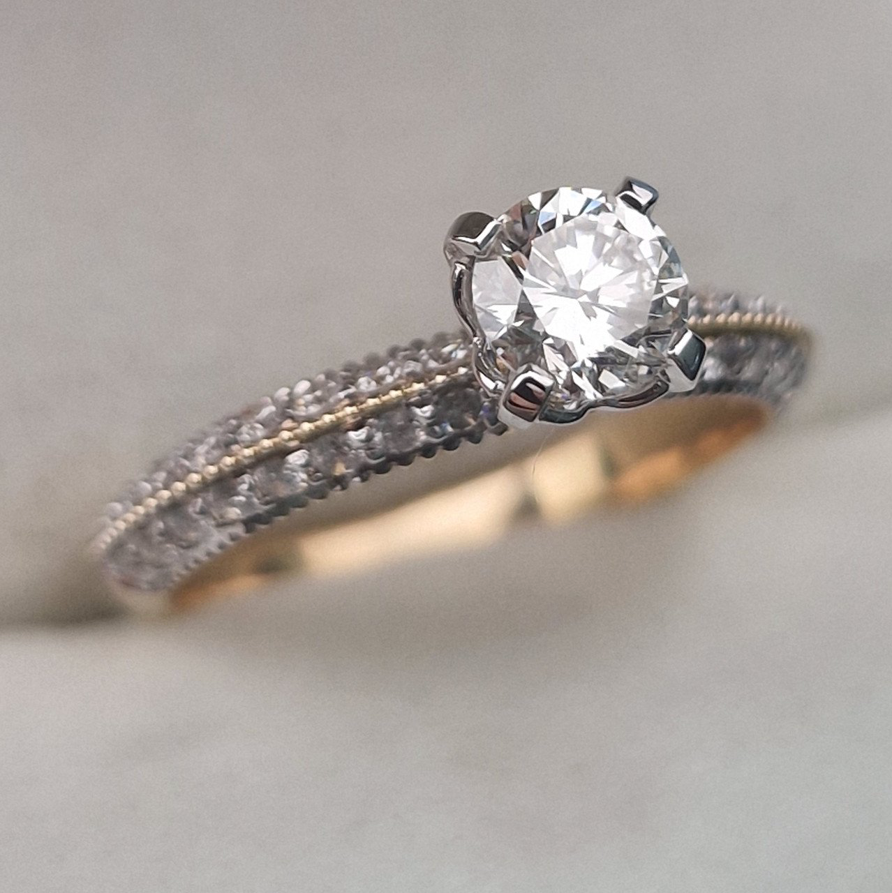 Кольцо Deimantas 104832768 17р 3,89гр 0,97ct. купить,NaN