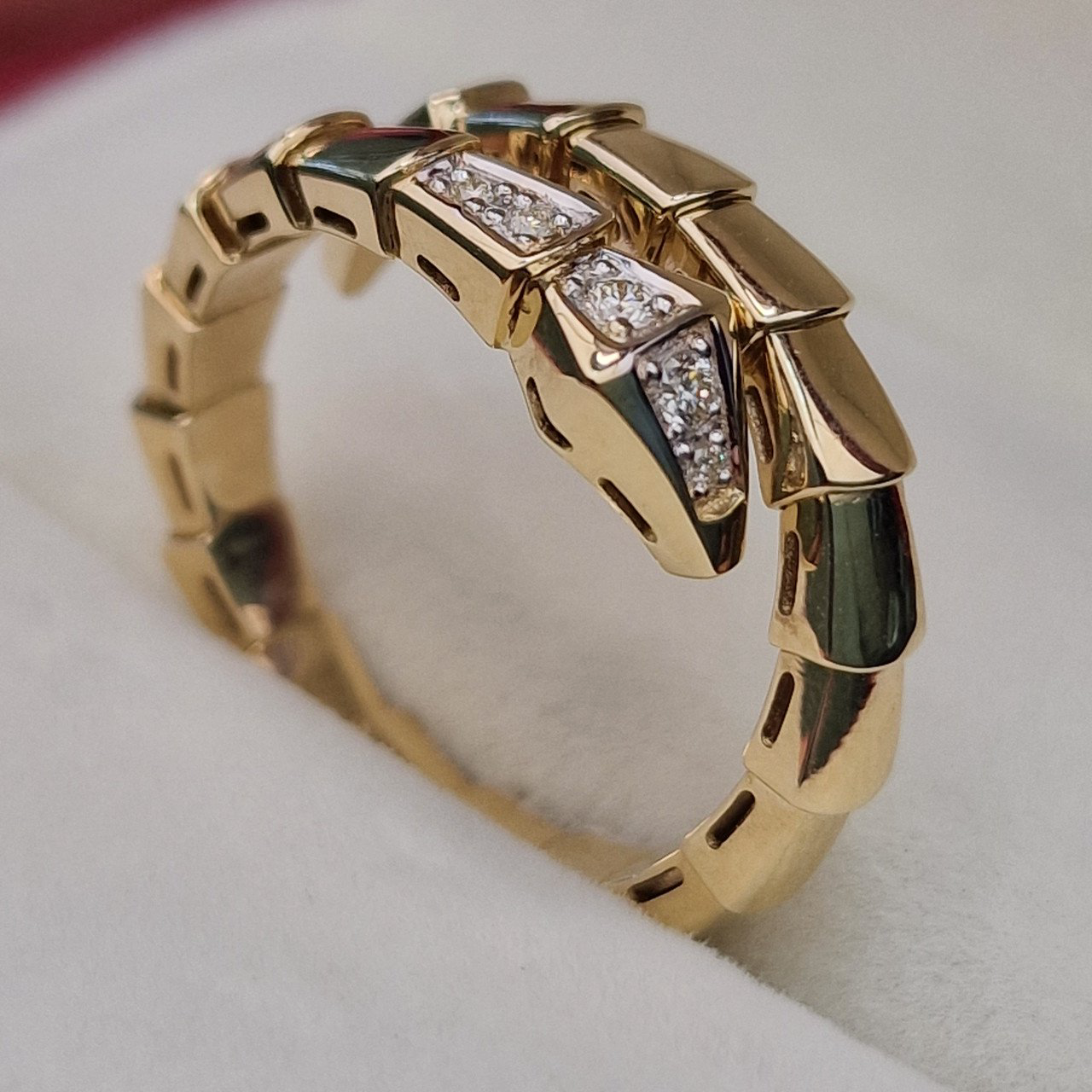 Кольцо Deimantas 105079963 18,5р 6,14гр 0,223ct. купить,NaN