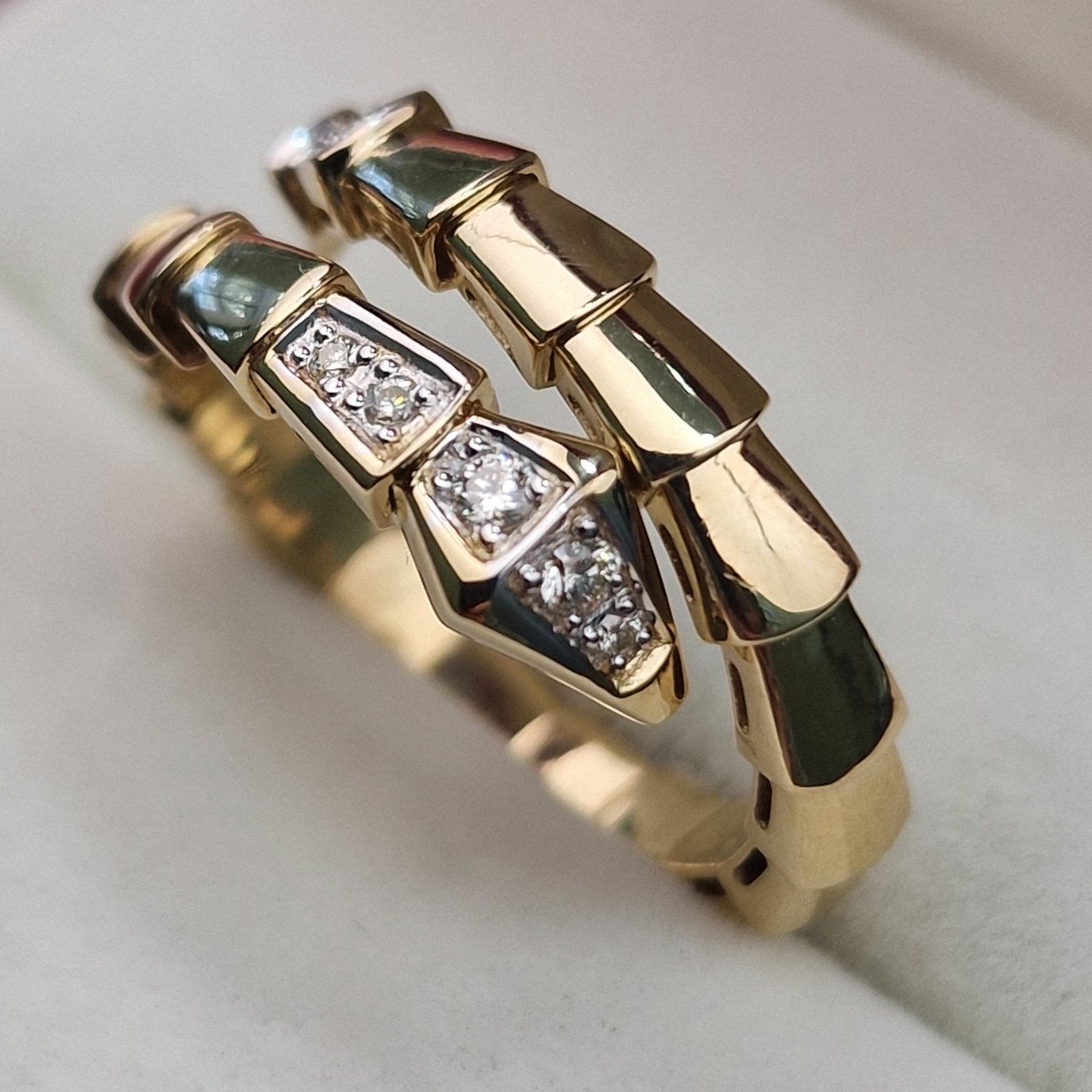 Кольцо Deimantas 105079963 18,5р 6,14гр 0,223ct. купить,NaN